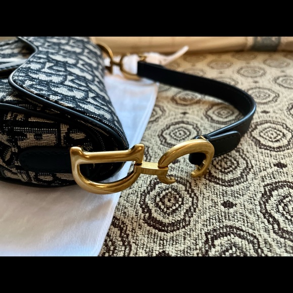 Dior mini oblique saddle bag retail price$3950 - Picture 4 of 7